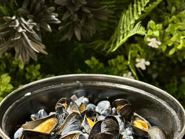 L'ENTR'POTES Moules Crème